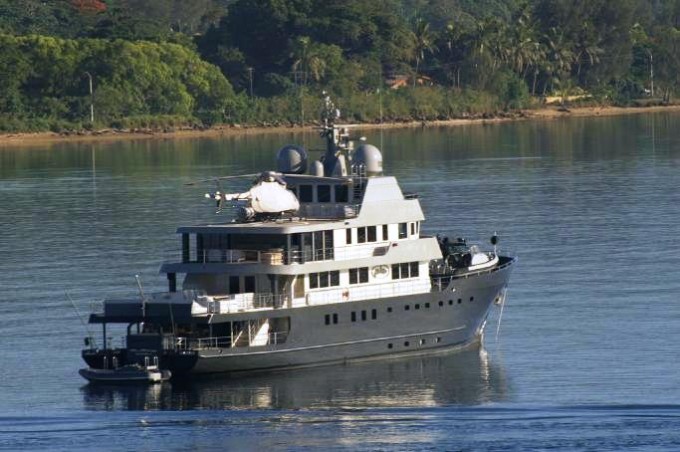 the-49-07m-motor-yacht-plan-b-by-australian-naval-dockyard-charter